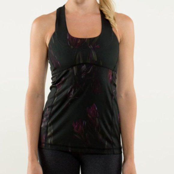 Lululemon Women's S/M Scoop‎ Neck Tank Racerback Midnight Iris Black Dark Floral - Picture 1 of 14